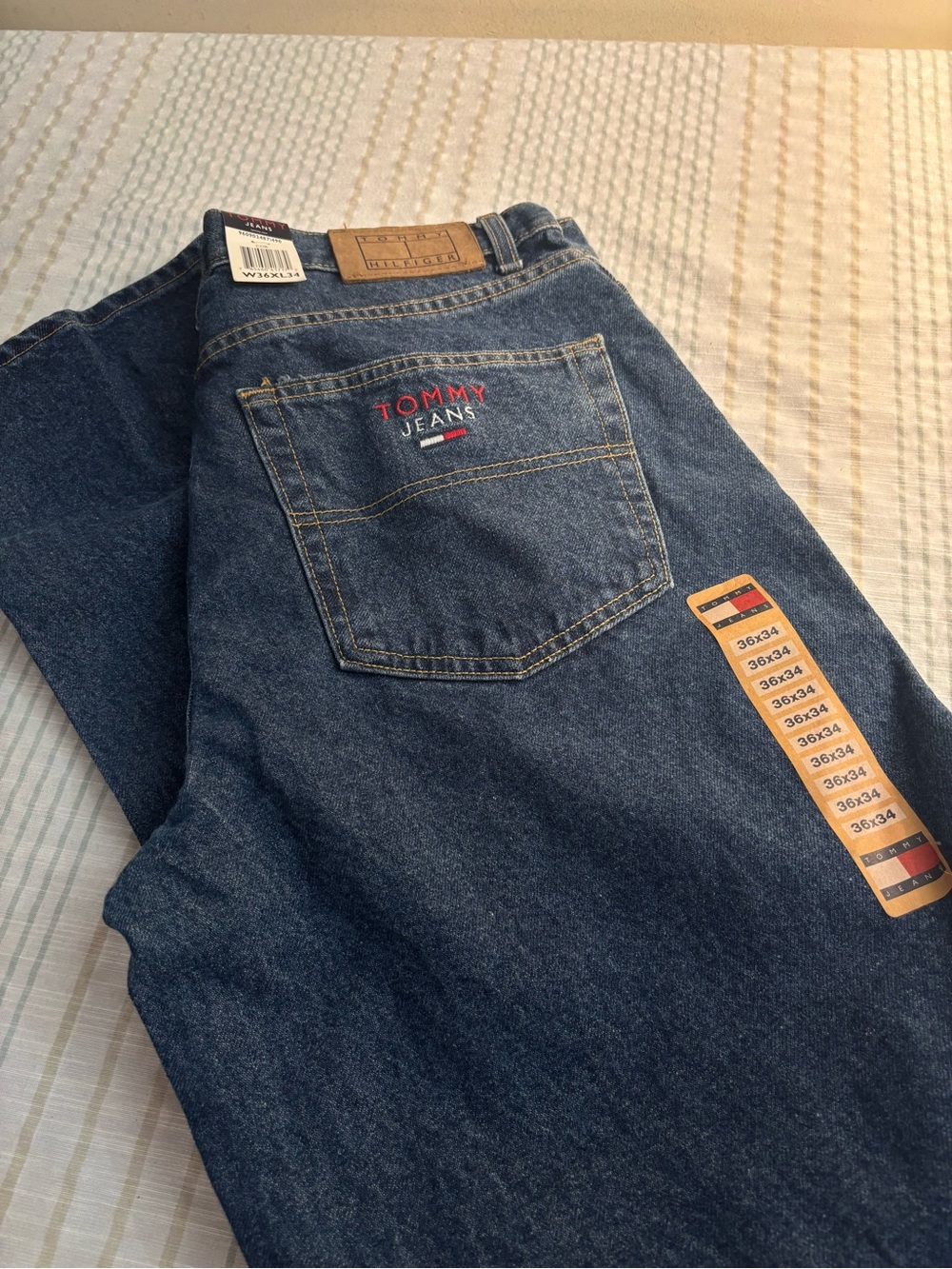 Tommy Hilfiger Men's Dark Blue Relaxed Jeans with Red Logo Embroidery